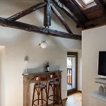 Bed & Breakfast La Portineria Luxury 4*